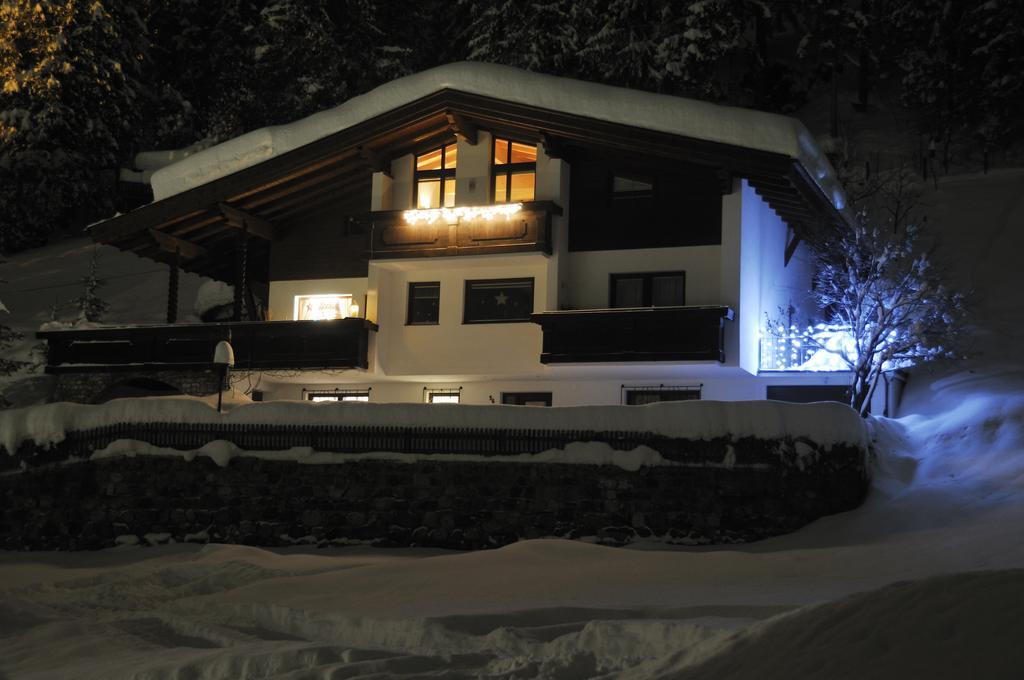 Haus Fischer Pettneu am Arlberg Exterior photo